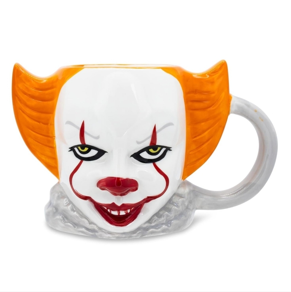 NEW Stephen King Silver Buffalo IT Pennywise Ceramic 3D Sculpted Mug, 20 Fl Oz.